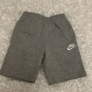 Nike Shorts Size 4